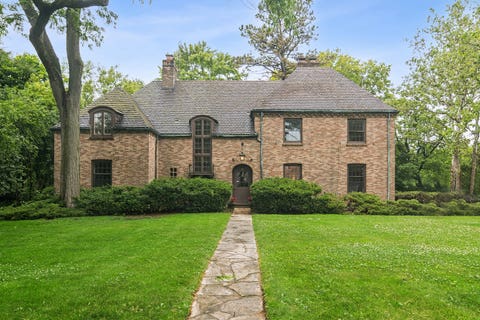 Tiny photo for 102 Pine Road, Barrington, IL 60010 (MLS # 12717412)