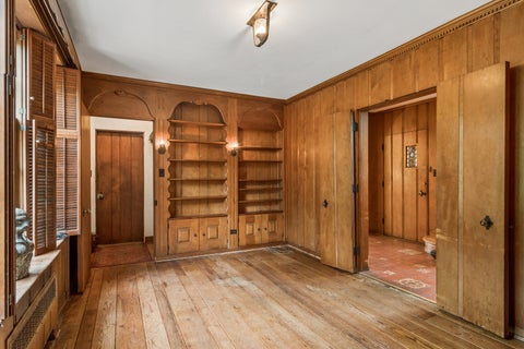 Tiny photo for 102 Pine Road, Barrington, IL 60010 (MLS # 12717412)