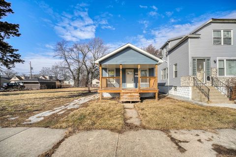 Photo of 1020 W 104th Place, Chicago, IL 60643 (MLS # 12569981)