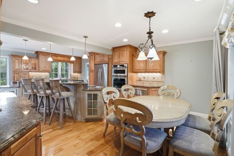 Tiny photo for 3 Old Creek Road, Palos Park, IL 60464 (MLS # 12625486)