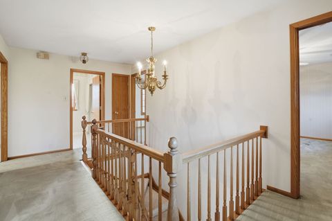 Tiny photo for 3 Old Creek Road, Palos Park, IL 60464 (MLS # 12625486)