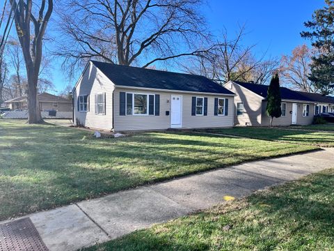 Photo of 1517 Lyons Court, Waukegan, IL 60085 (MLS # 12551752)