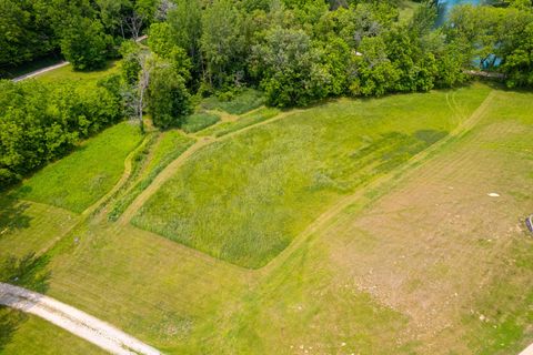 Tiny photo for 9304 Ellis Road, Fenton, IL 61251 (MLS # 12257275)