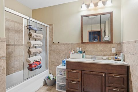 Tiny photo for 314 WASHINGTON Street, Davenport, IA 52802 (MLS # 12575031)