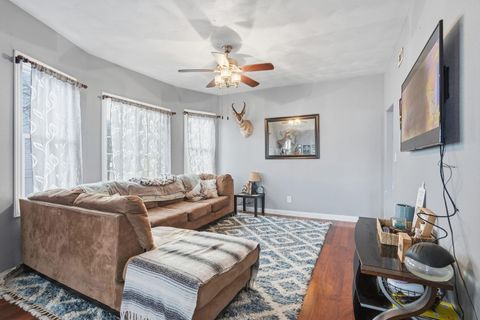 Tiny photo for 314 WASHINGTON Street, Davenport, IA 52802 (MLS # 12575031)