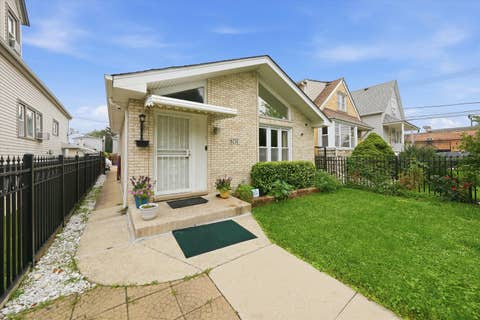 Tiny photo for 6237 S Tripp Avenue, Chicago, IL 60629 (MLS # 12736303)
