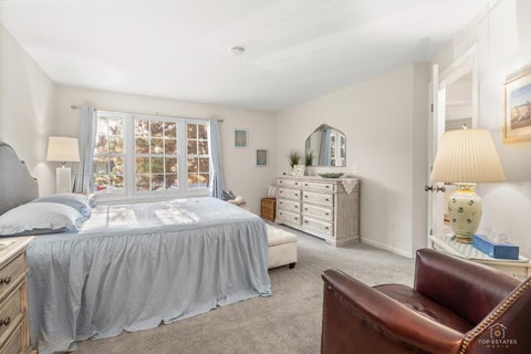 Tiny photo for 816 Butternut Lane #A, Mount Prospect, IL 60056 (MLS # 12783044)