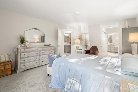 Tiny photo for 816 Butternut Lane #A, Mount Prospect, IL 60056 (MLS # 12783044)