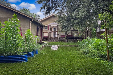 Tiny photo for 1508 N Linden Street, Bloomington, IL 61701 (MLS # 12739718)