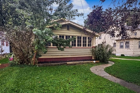 Tiny photo for 1508 N Linden Street, Bloomington, IL 61701 (MLS # 12739718)