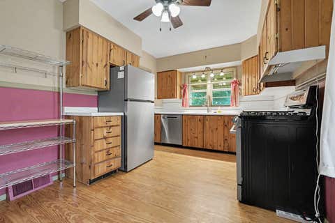 Tiny photo for 1508 N Linden Street, Bloomington, IL 61701 (MLS # 12739718)