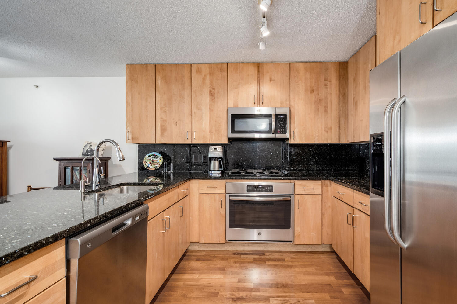 9725 Woods Drive 507