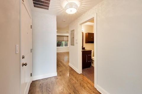 Tiny photo for 5302 N Kedzie Avenue #1, Chicago, IL 60625 (MLS # 12672818)