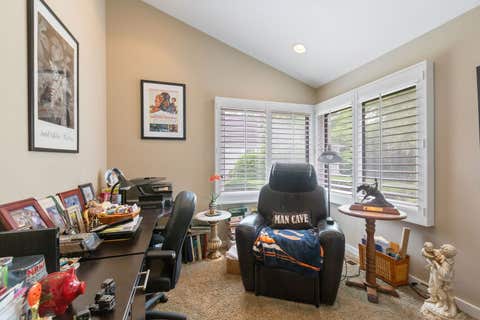 Tiny photo for 6 Hastings Lane #6, Lincolnshire, IL 60069 (MLS # 12575951)