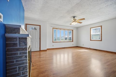 Tiny photo for 107 N Verry Street, Armington, IL 61721 (MLS # 12599087)