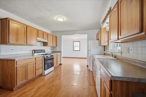 Tiny photo for 107 N Verry Street, Armington, IL 61721 (MLS # 12599087)