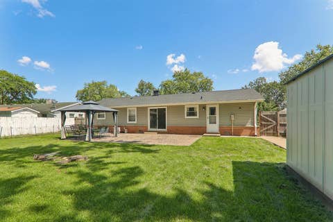 Tiny photo for 1212 Carswell Avenue, Elk Grove Village, IL 60007 (MLS # 12723127)
