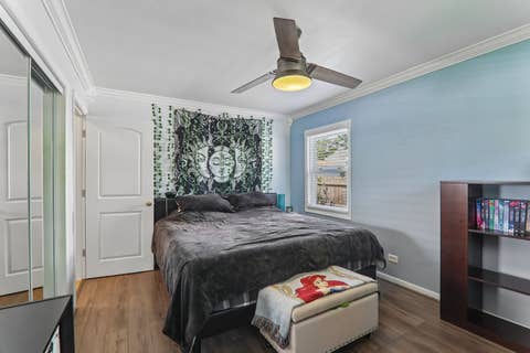 Tiny photo for 1212 Carswell Avenue, Elk Grove Village, IL 60007 (MLS # 12723127)