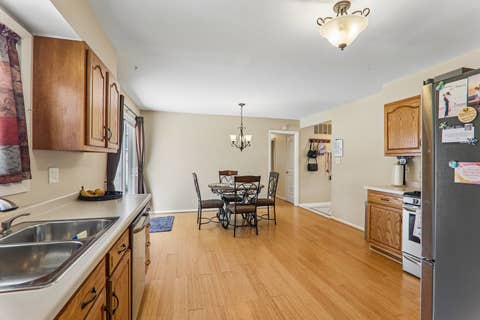 Tiny photo for 1212 Carswell Avenue, Elk Grove Village, IL 60007 (MLS # 12723127)