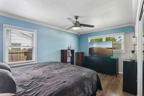 Tiny photo for 1212 Carswell Avenue, Elk Grove Village, IL 60007 (MLS # 12723127)