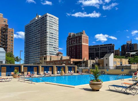 Tiny photo for 655 W IRVING PARK Road #4811, Chicago, IL 60613 (MLS # 12436314)