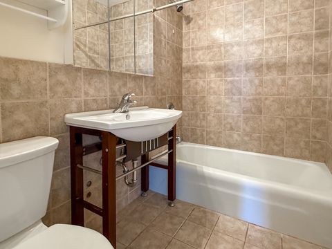 Tiny photo for 655 W IRVING PARK Road #4811, Chicago, IL 60613 (MLS # 12436314)