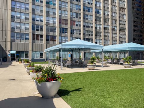 Tiny photo for 655 W IRVING PARK Road #4811, Chicago, IL 60613 (MLS # 12436314)