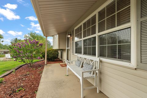 Tiny photo for New Lenox, IL 60451 (MLS # 12615680)