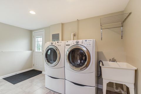 Tiny photo for New Lenox, IL 60451 (MLS # 12615680)