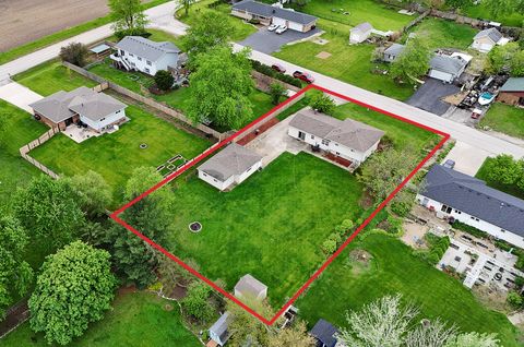 Tiny photo for New Lenox, IL 60451 (MLS # 12615680)