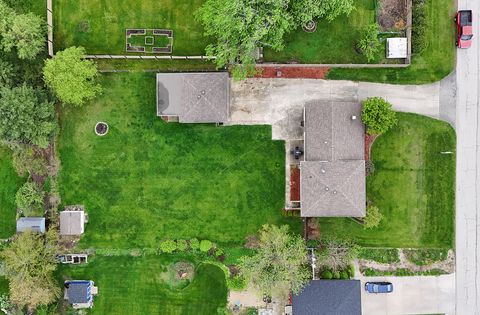 Tiny photo for New Lenox, IL 60451 (MLS # 12615680)