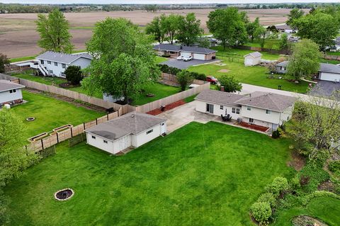 Tiny photo for New Lenox, IL 60451 (MLS # 12615680)