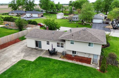 Tiny photo for New Lenox, IL 60451 (MLS # 12615680)