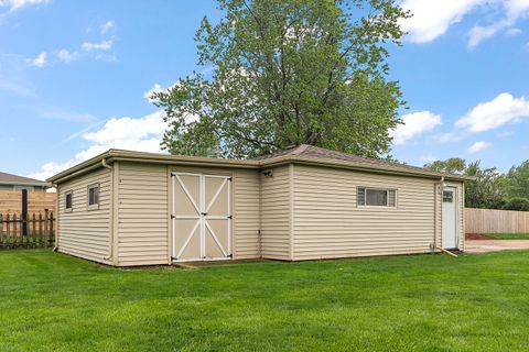 Tiny photo for New Lenox, IL 60451 (MLS # 12615680)