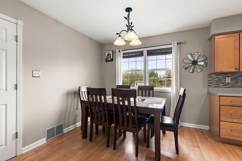 Tiny photo for New Lenox, IL 60451 (MLS # 12615680)