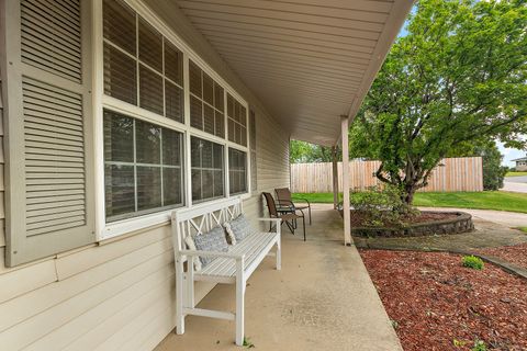Tiny photo for New Lenox, IL 60451 (MLS # 12615680)