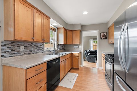 Tiny photo for New Lenox, IL 60451 (MLS # 12615680)