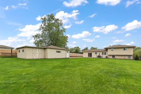 Tiny photo for New Lenox, IL 60451 (MLS # 12615680)