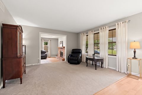 Tiny photo for New Lenox, IL 60451 (MLS # 12615680)