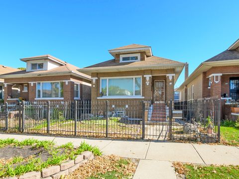 Photo of 1413 N Long Avenue, Chicago, IL 60651 (MLS # 12559311)