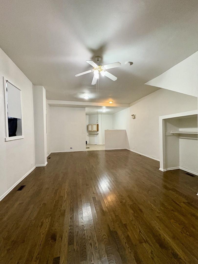 3113 W Roosevelt Road