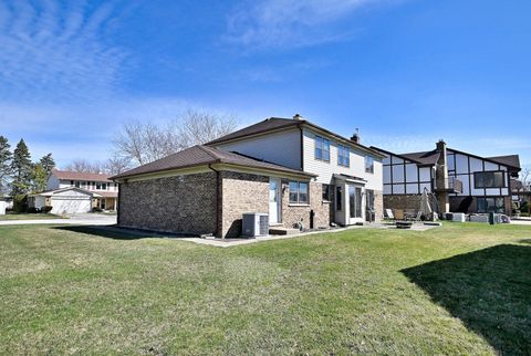 Tiny photo for 575 Montego Drive, Elk Grove Village, IL 60007 (MLS # 12593482)