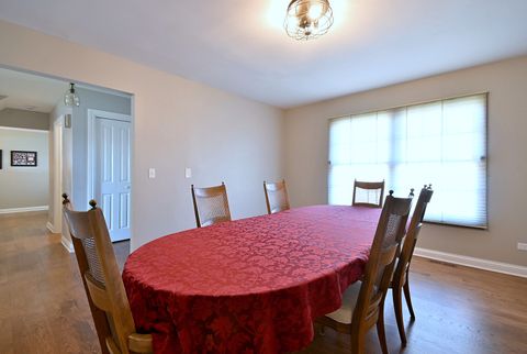 Tiny photo for 575 Montego Drive, Elk Grove Village, IL 60007 (MLS # 12593482)