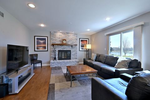 Tiny photo for 575 Montego Drive, Elk Grove Village, IL 60007 (MLS # 12593482)