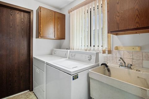 Tiny photo for 988 Chelsea Lane, Schaumburg, IL 60193 (MLS # 12468606)