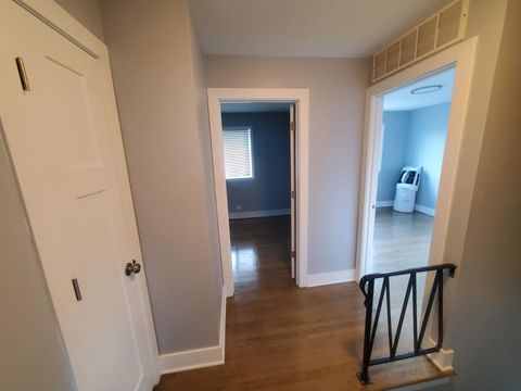 Tiny photo for 1120 N Boxwood Drive #B, Mount Prospect, IL 60056 (MLS # 12502075)