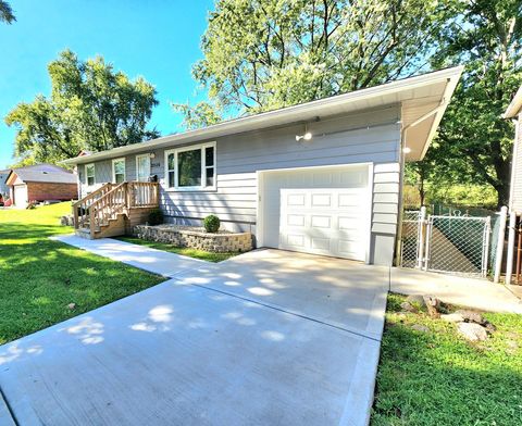 Tiny photo for 22526 Jeffrey Avenue, Sauk Village, IL 60411 (MLS # 12534570)