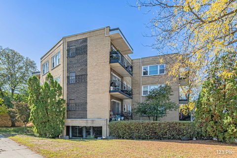 A home in Skokie