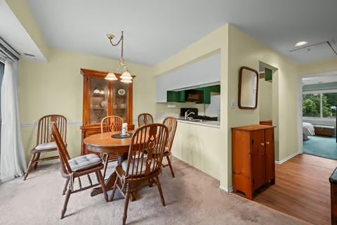 Tiny photo for 80 Commonwealth Court #4, Vernon Hills, IL 60061 (MLS # 12676096)