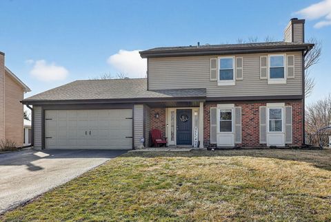 Photo of 321 Lakeside Drive, Bolingbrook, IL 60440 (MLS # 12614614)